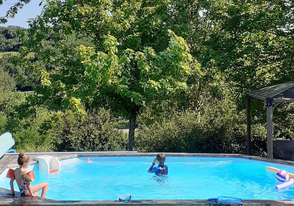 Piscine privative du chalet Meleze Gers